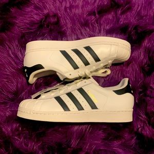 Adidas, superstars. [Women] [New] [perfect condition] [Black and white]